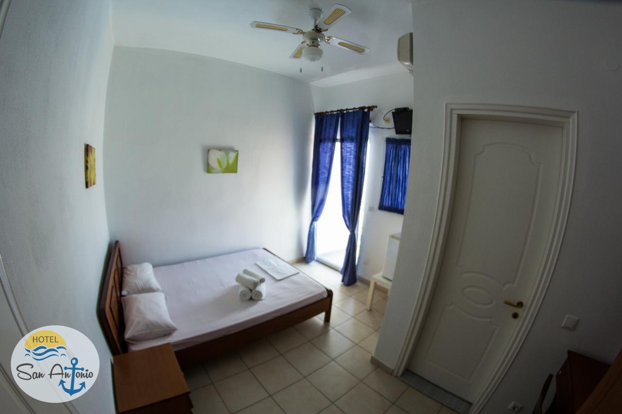 מגלי אמוס San Antonio Hotel & Apartments מראה חיצוני תמונה