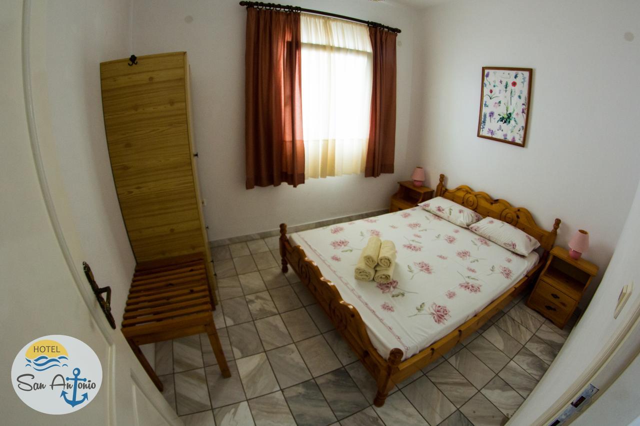 מגלי אמוס San Antonio Hotel & Apartments מראה חיצוני תמונה