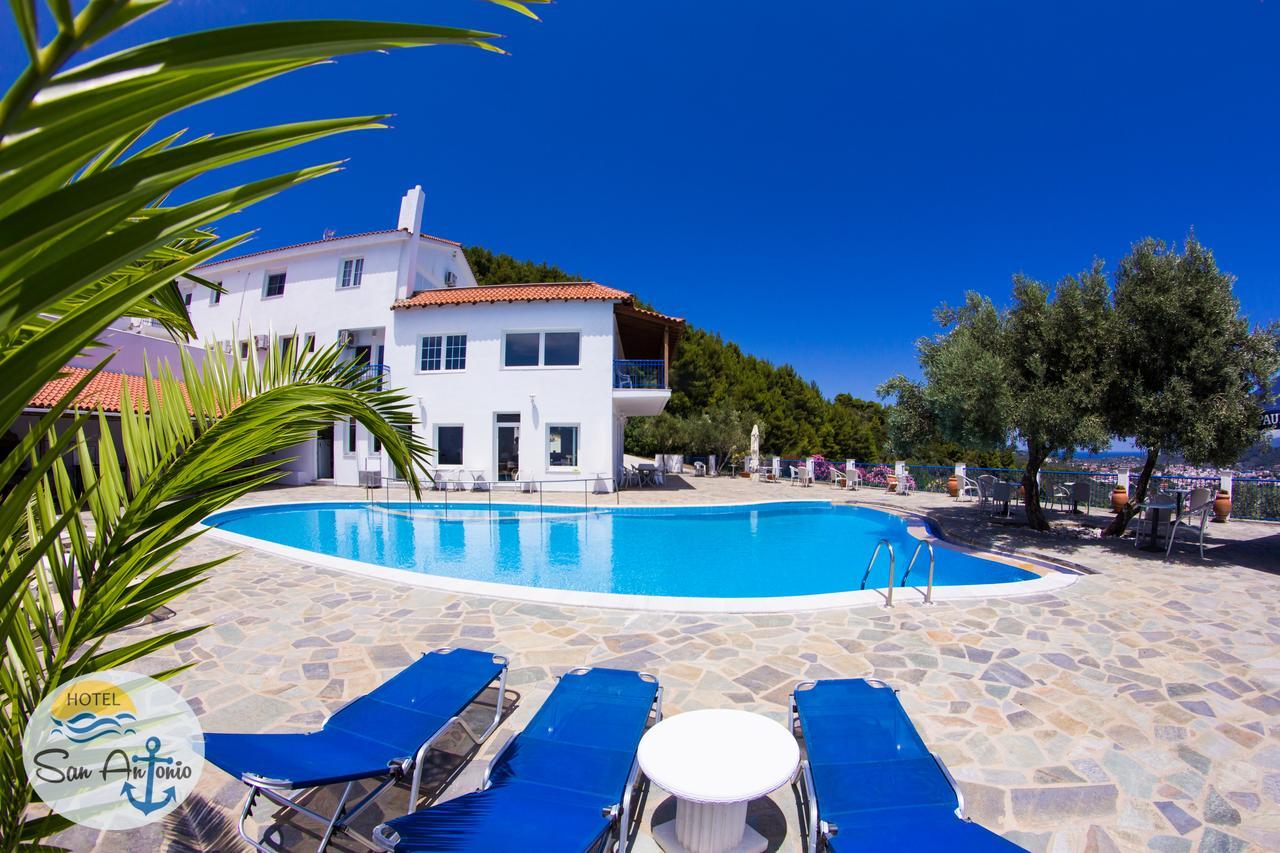 מגלי אמוס San Antonio Hotel & Apartments מראה חיצוני תמונה