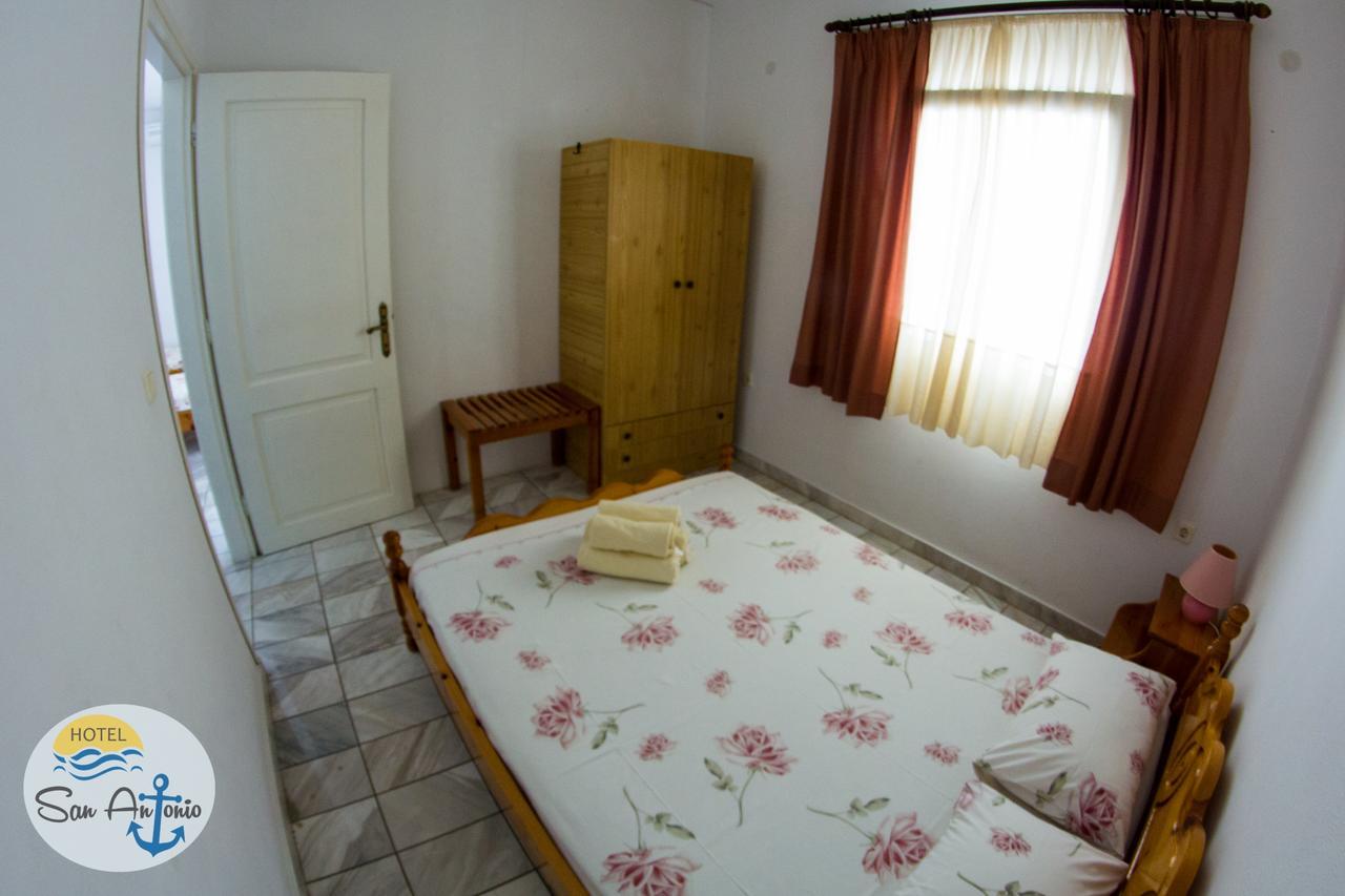 מגלי אמוס San Antonio Hotel & Apartments מראה חיצוני תמונה